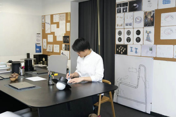 对话设计师林舒安：家具设计最基本的教训，是关于比例和尺度