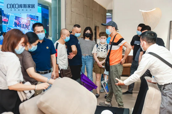 人气燚爆丨库斯家居东莞名家具展现场直击