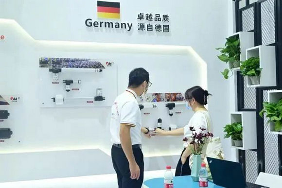 辰泰携手德国okin在成都给你答案