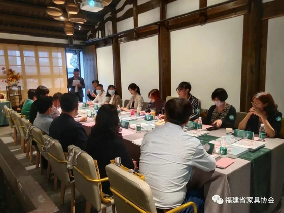 与会人员3