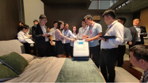 中源家居齐鸣双展，开启可持续增长的新篇章942