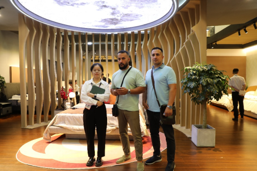 中源家居齐鸣双展，开启可持续增长的新篇章748