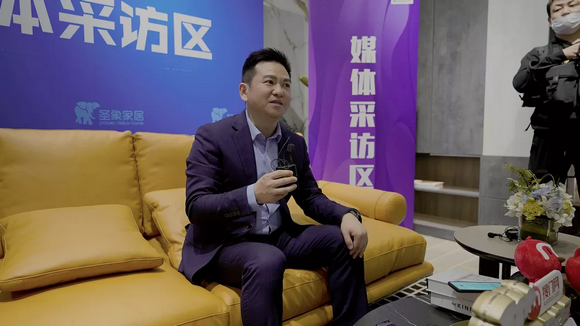 圣象家居亮相上海建博会