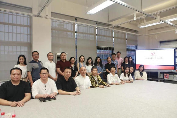 校企合作工作难？名家具展为校企沟通搭建桥梁