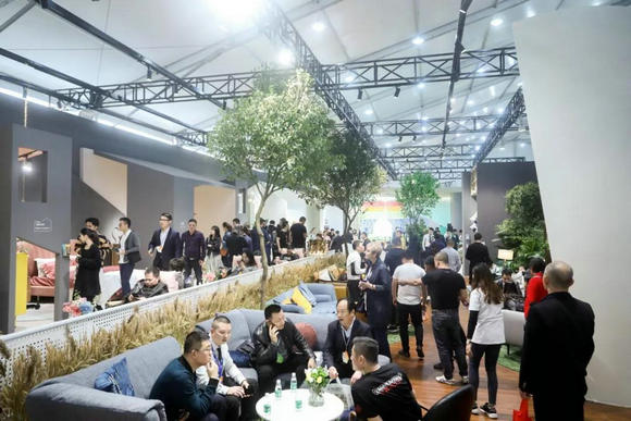 校企合作工作难？名家具展为校企沟通搭建桥梁