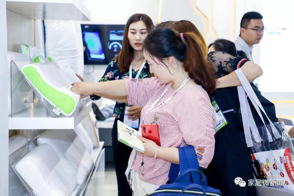 金可儿成长儿童床垫